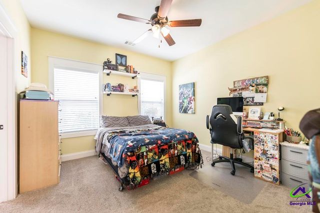105 Waters Edge Ct, Kathleen, GA 31047