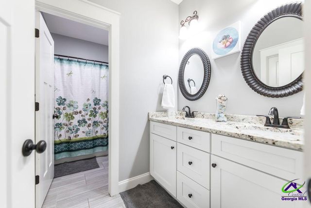 105 Waters Edge Ct, Kathleen, GA 31047