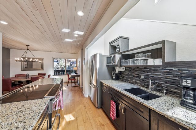 133 Holly Lane, Stateline, NV 89449