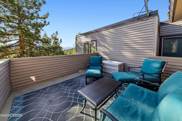 133 Holly Lane, Stateline, NV 89449