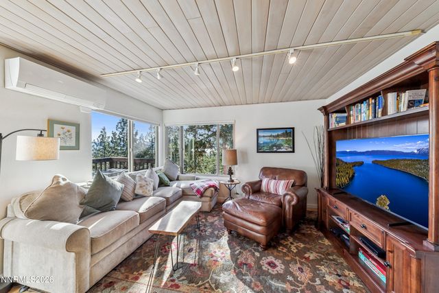 133 Holly Lane, Stateline, NV 89449