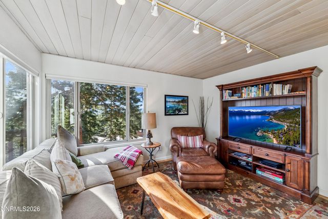 133 Holly Lane, Stateline, NV 89449