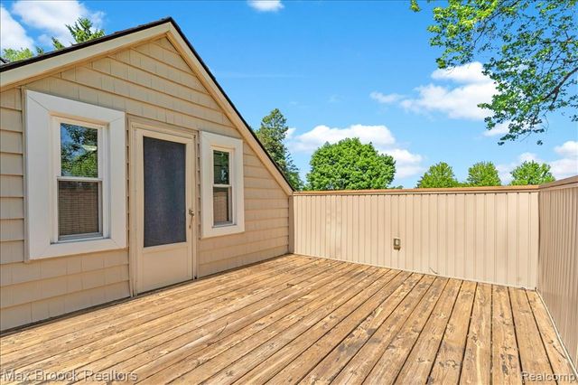 43747 Woodward Avenue, Bloomfield Hills, MI 48302