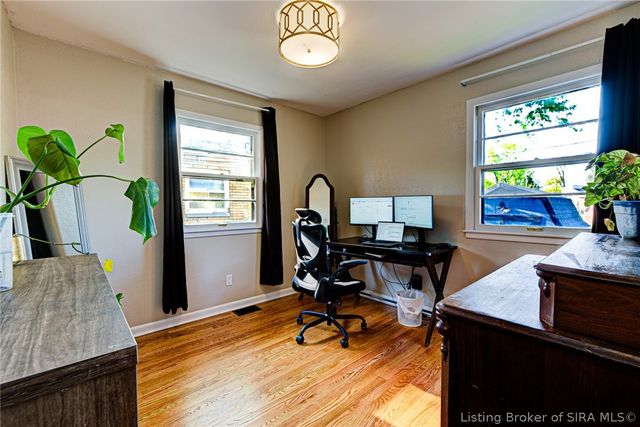 2408 Lyon Lane, New Albany, IN 47150