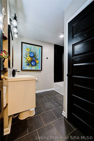 2408 Lyon Lane, New Albany, IN 47150