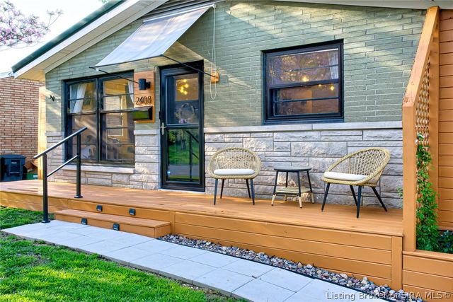 2408 Lyon Lane, New Albany, IN 47150