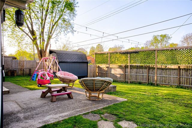 2408 Lyon Lane, New Albany, IN 47150