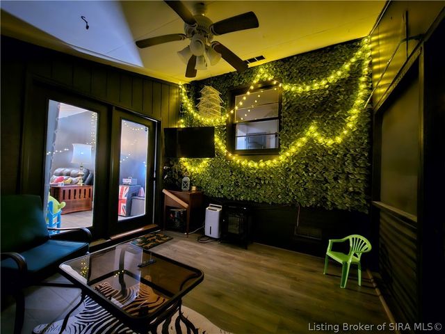 2408 Lyon Lane, New Albany, IN 47150