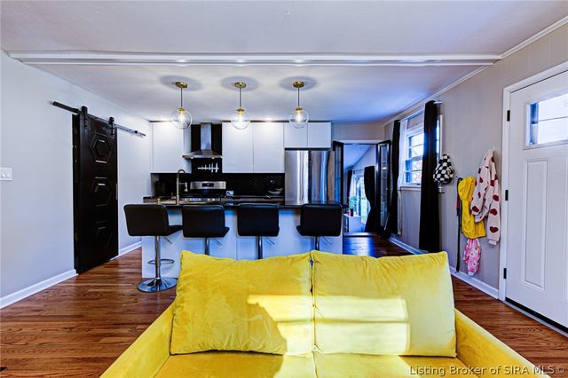 2408 Lyon Lane, New Albany, IN 47150