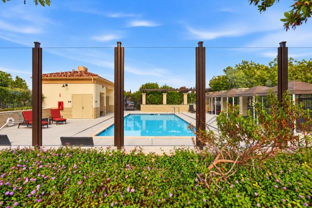 1375 Lick Avenue 1023, San Jose, CA 95110