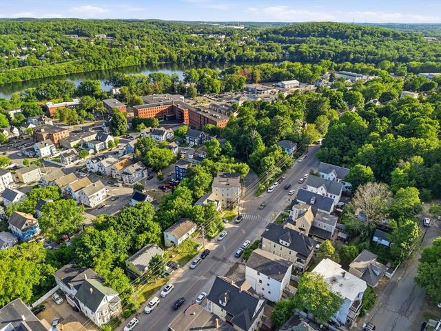 479 Washington Street 479, Haverhill, MA 01832