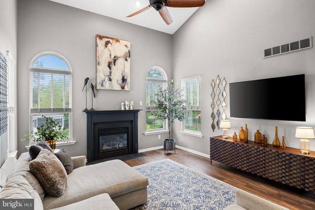 11 TIDEWATER CT, Hainesport, NJ 08036