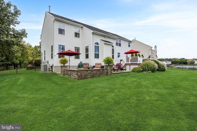 11 TIDEWATER CT, Hainesport, NJ 08036