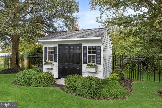 11 TIDEWATER CT, Hainesport, NJ 08036