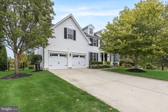 11 TIDEWATER CT, Hainesport, NJ 08036