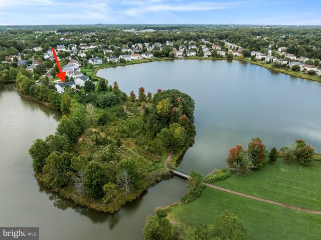 11 TIDEWATER CT, Hainesport, NJ 08036