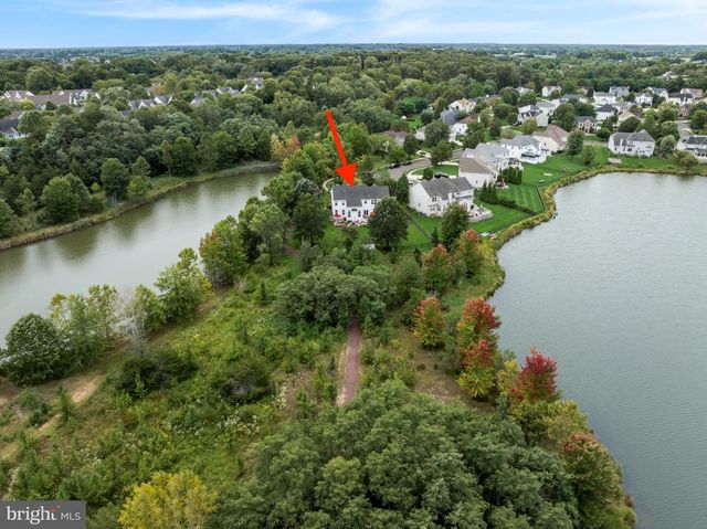 11 TIDEWATER CT, Hainesport, NJ 08036