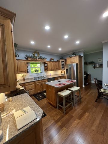 187 Rigsbys Rdg, Lynchburg, TN 37352