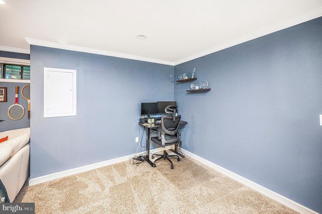 2215 GLENCOURSE LN, Reston, VA 20191