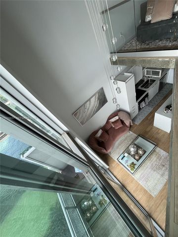 690 SW 1st Ct 1709, Miami, FL 33130