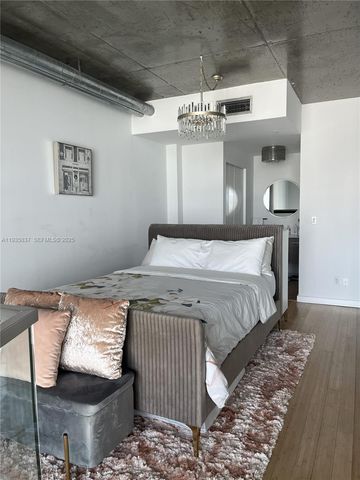 690 SW 1st Ct 1709, Miami, FL 33130