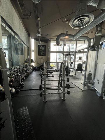 690 SW 1st Ct 1709, Miami, FL 33130