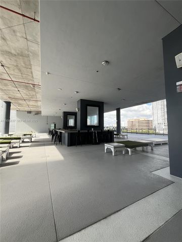 690 SW 1st Ct 1709, Miami, FL 33130