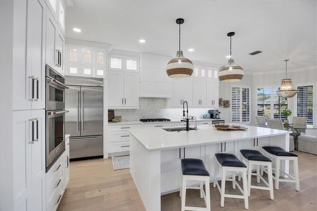 7331 SAINT GEORGES WAY, University Park, FL 34201