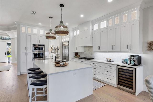 7331 SAINT GEORGES WAY, University Park, FL 34201