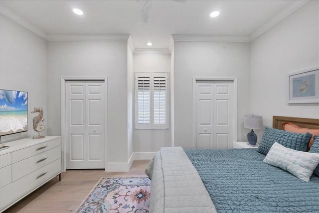 7331 SAINT GEORGES WAY, University Park, FL 34201