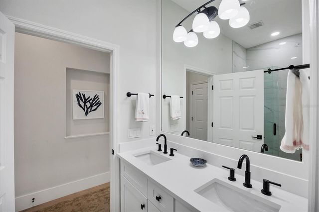 7331 SAINT GEORGES WAY, University Park, FL 34201