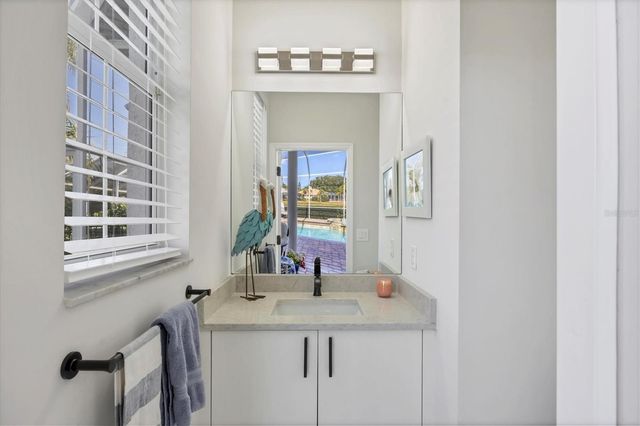 7331 SAINT GEORGES WAY, University Park, FL 34201