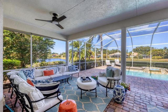 7331 SAINT GEORGES WAY, University Park, FL 34201