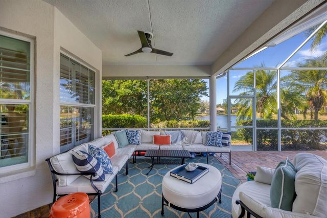 7331 SAINT GEORGES WAY, University Park, FL 34201