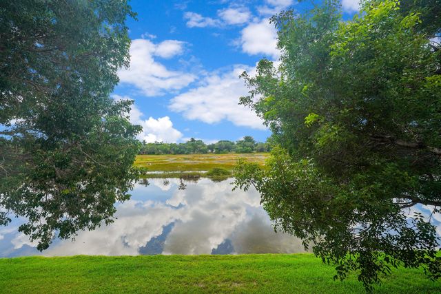 231 SW 116TH Avenue 19208, Pembroke Pines, FL 33025