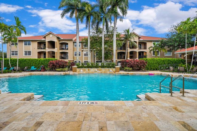 231 SW 116TH Avenue 19208, Pembroke Pines, FL 33025
