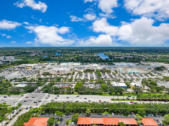 231 SW 116TH Avenue 19208, Pembroke Pines, FL 33025