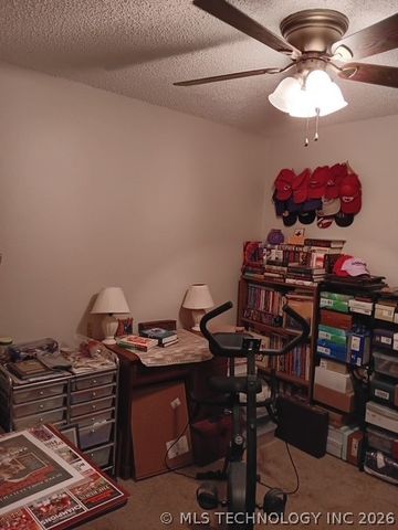 4901 S Hickory Avenue, Broken Arrow, OK 74011