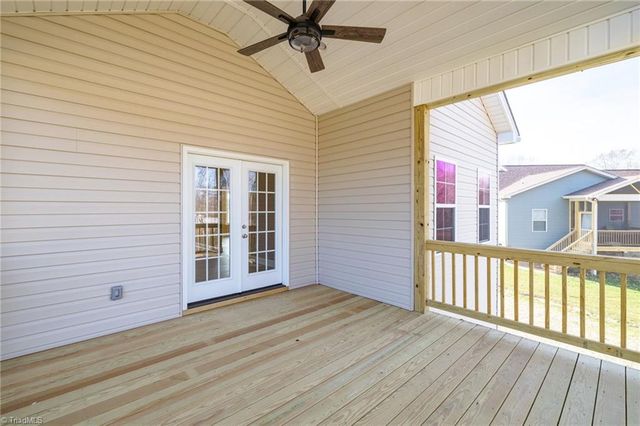 129 Legacy Lane, Eden, NC 27288