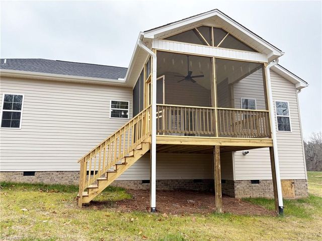 129 Legacy Lane, Eden, NC 27288