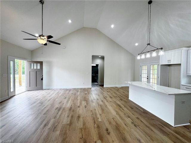 129 Legacy Lane, Eden, NC 27288