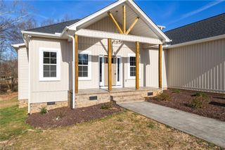 129 Legacy Lane, Eden, NC 27288