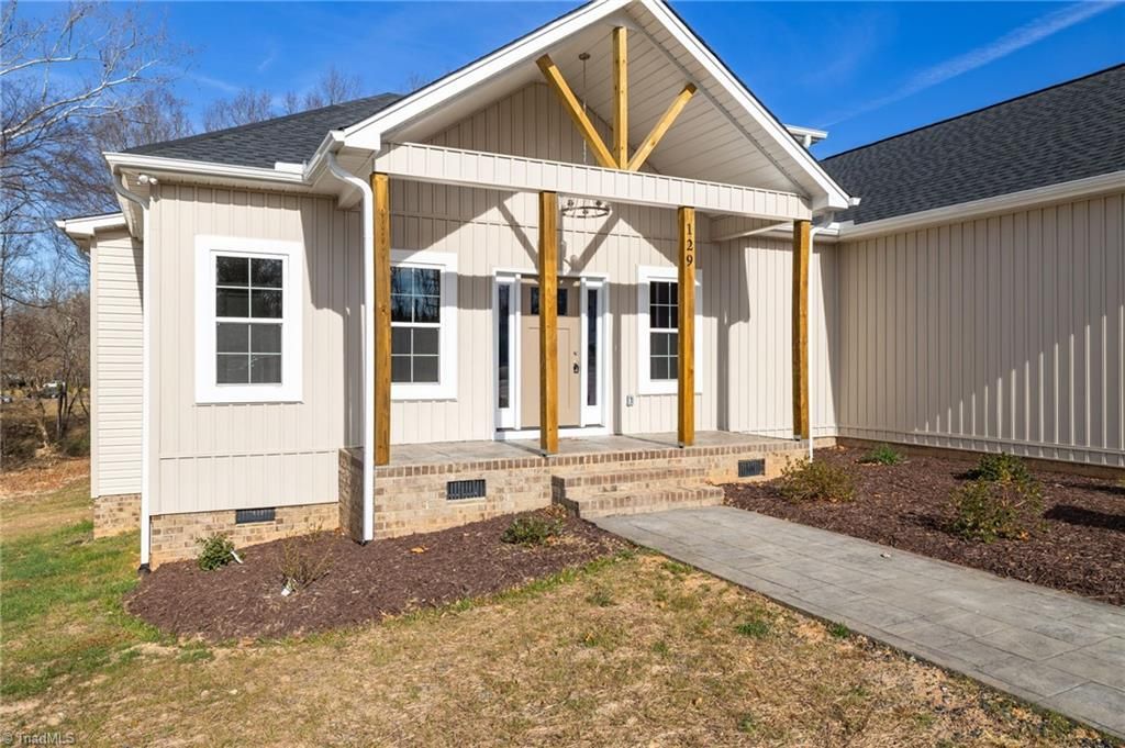 129 Legacy Lane, Eden, NC 27288