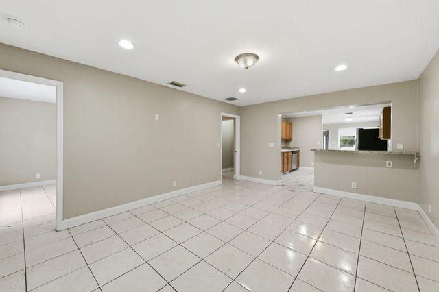 939 CHARLES Street, West Palm Beach, FL 33401