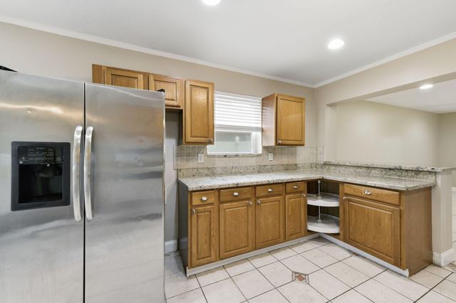 939 CHARLES Street, West Palm Beach, FL 33401