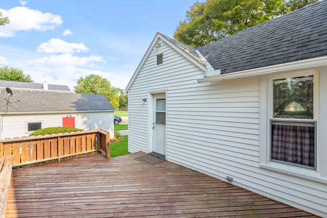 100 Burlington Street, Somonauk, IL 60552