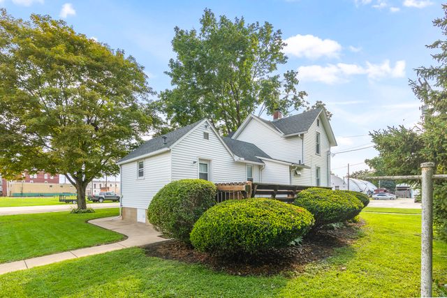100 Burlington Street, Somonauk, IL 60552