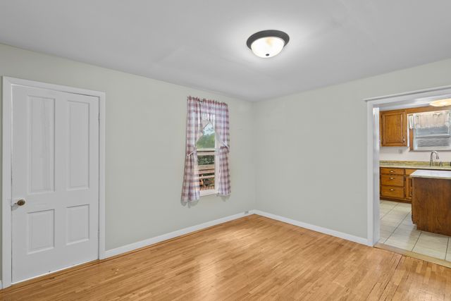 100 Burlington Street, Somonauk, IL 60552