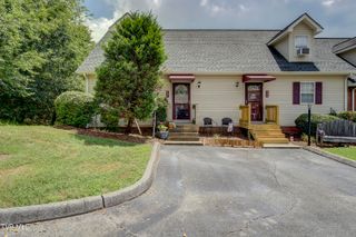 301 Hallbrook Drive, 301, Johnson City, TN 37615