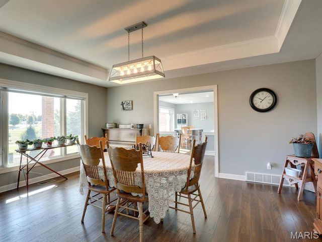 3950 County Road 329, Palmyra, MO 63461